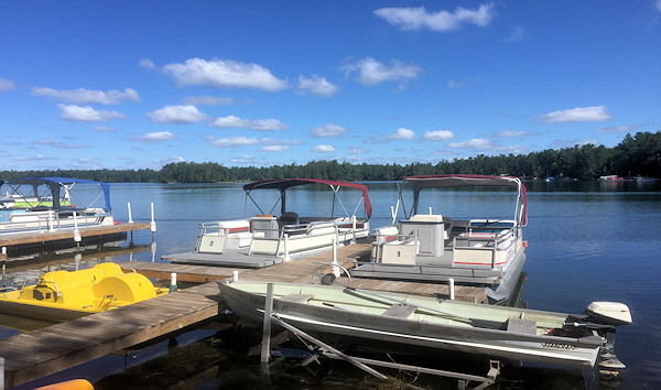 Clear Lake Resort - Boat Rental On Site!